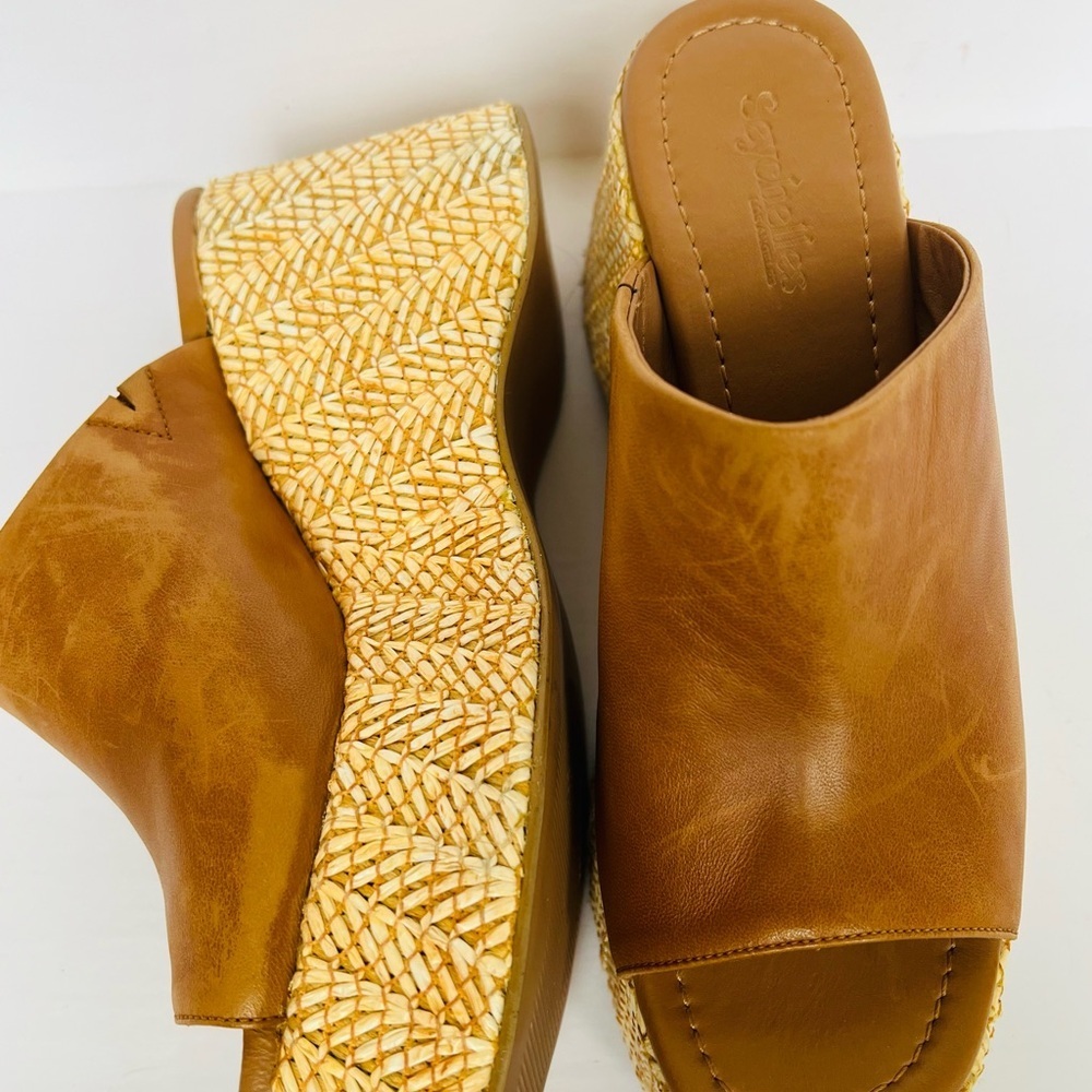 NEW! Seychelles Tulip Leather Wedge Slip On Sandal - Picture 6 of 9
